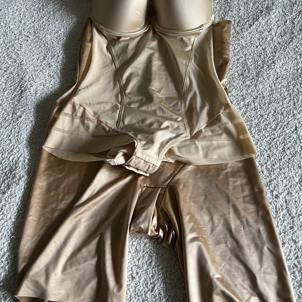 Maidenform Shapewear